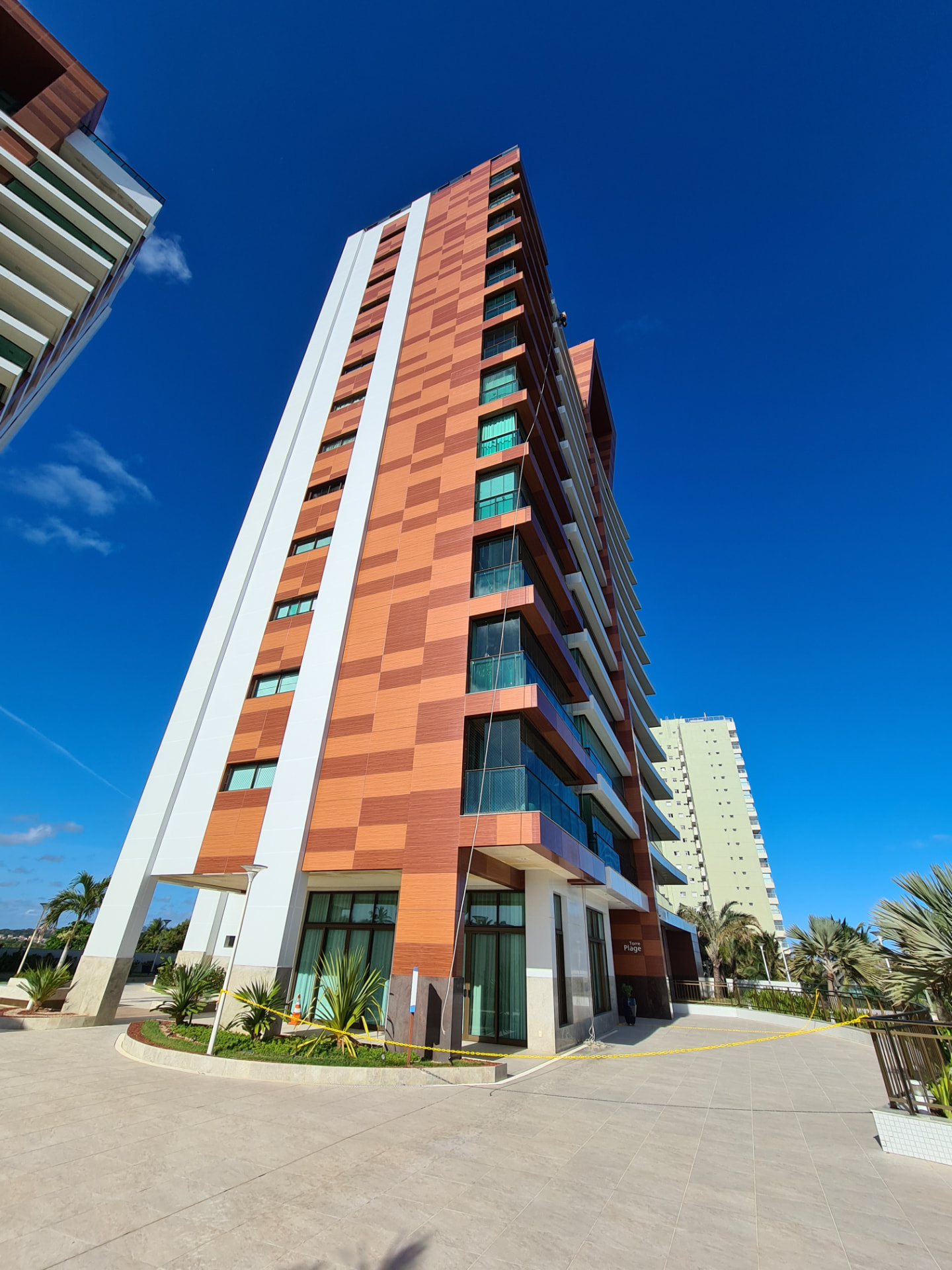 Torre Plage — edifício residencial de alto padrão executado pela MTH Engenharia